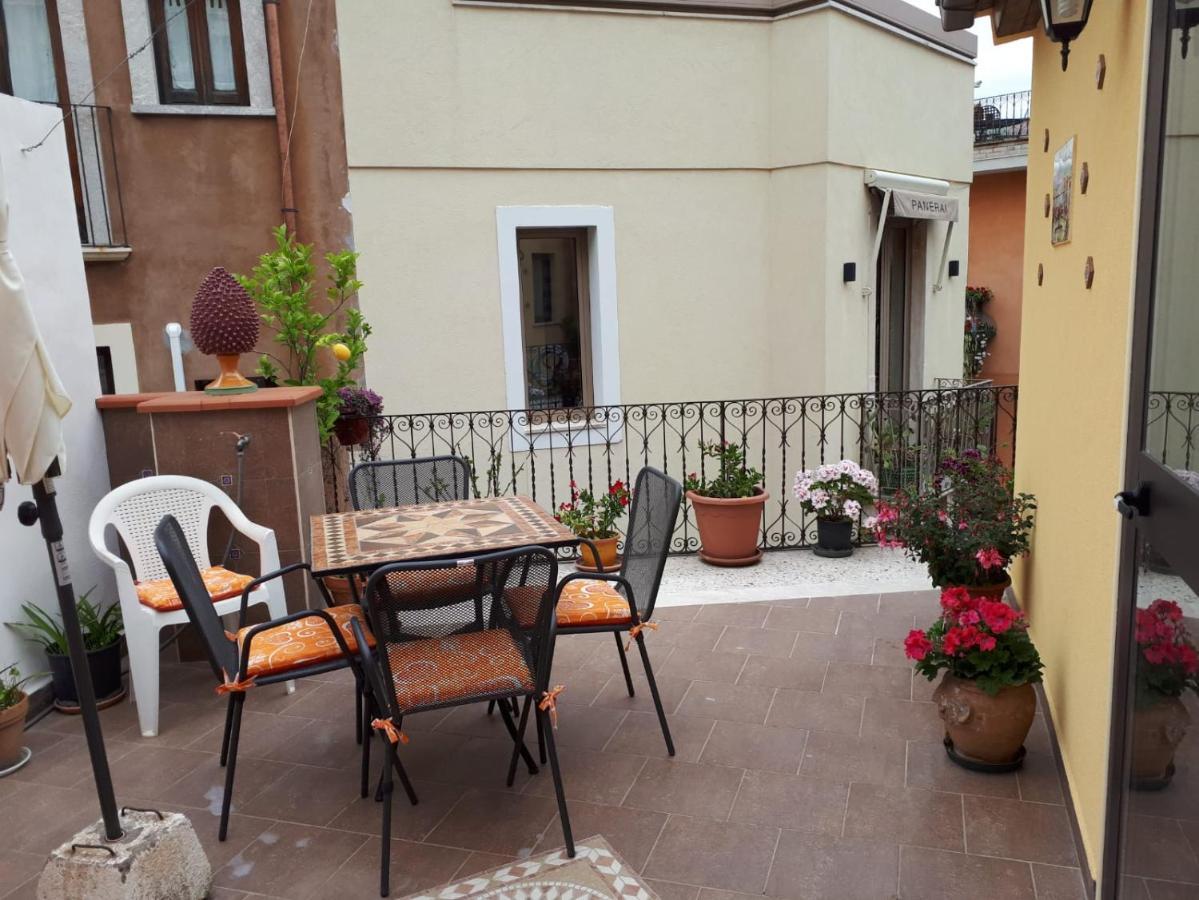 B&B Villa Maria Ausilia Taormina Buitenkant foto