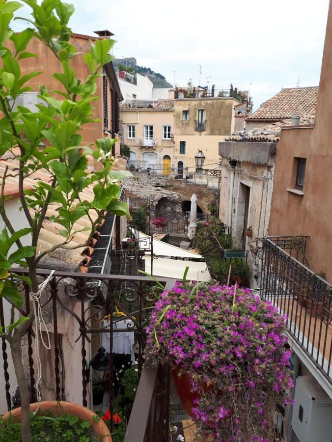 B&B Villa Maria Ausilia Taormina Buitenkant foto